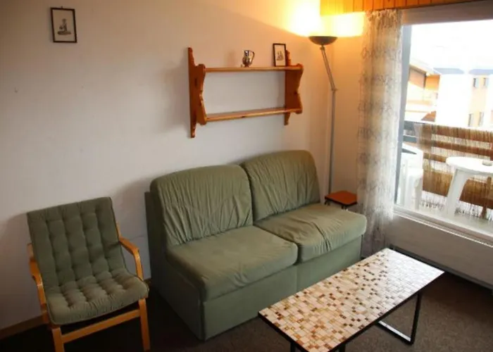 In By Slopes & Gondola