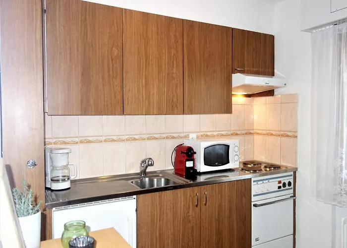 In By Slopes & Gondola * 베이소나츠